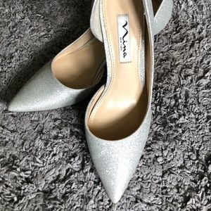 🛑SOLD🛑 Nina glittered 2” inch heels